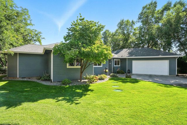 18102 N West Shore Rd, Nine Mile Falls, WA 99026