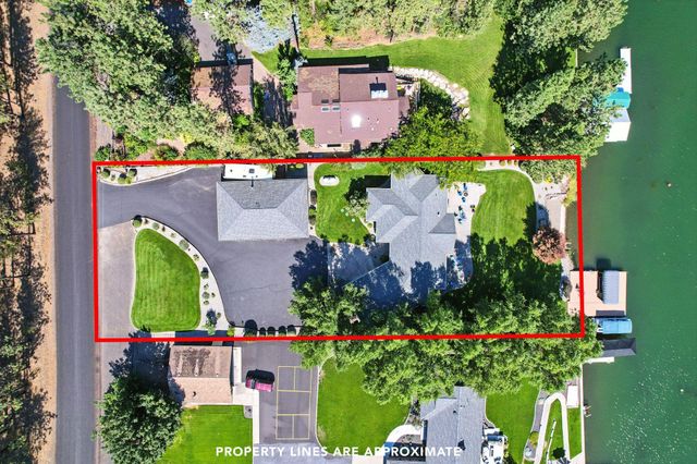 18102 N West Shore Rd, Nine Mile Falls, WA 99026