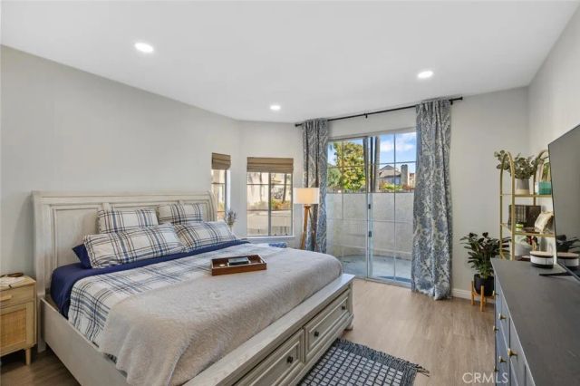 23731 Del Monte Drive 183, Valencia, CA 91355