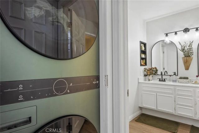 23731 Del Monte Drive 183, Valencia, CA 91355