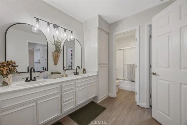 23731 Del Monte Drive 183, Valencia, CA 91355