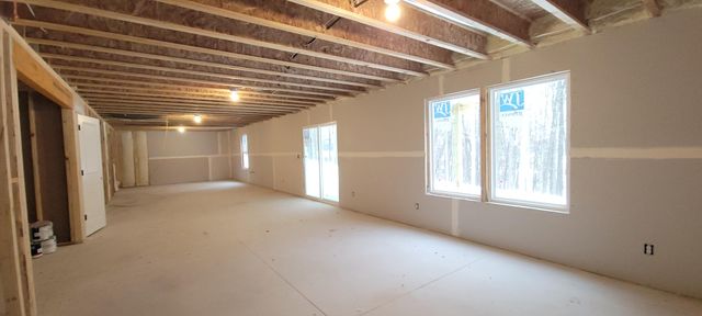 1468 Kimber Drive SE 116, Lowell, MI 49331