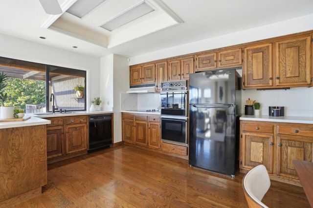 1190 Flying Fish Street, Foster City, CA 94404