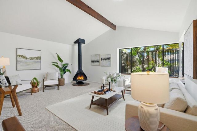 1190 Flying Fish Street, Foster City, CA 94404