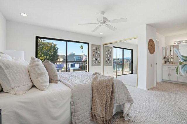 1190 Flying Fish Street, Foster City, CA 94404