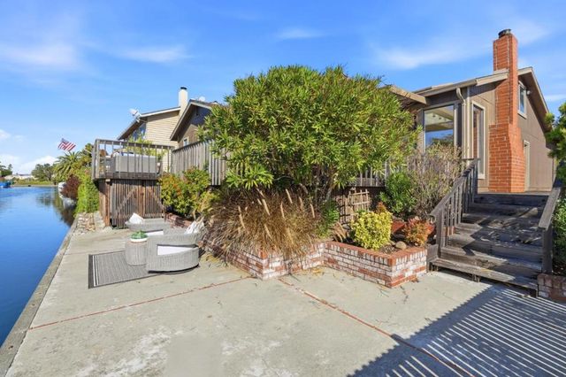 1190 Flying Fish Street, Foster City, CA 94404