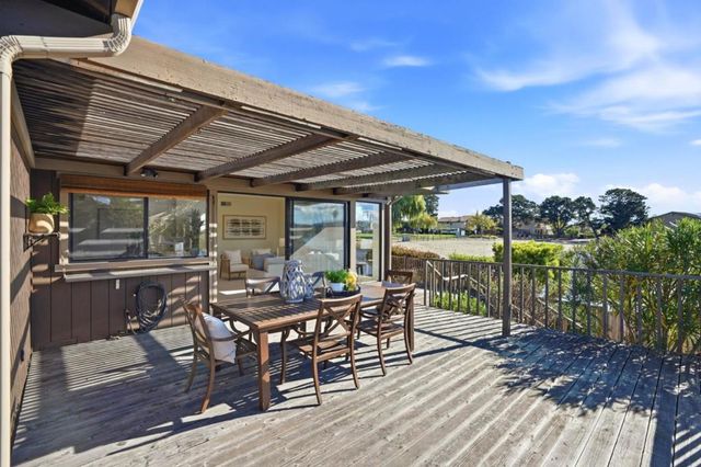 1190 Flying Fish Street, Foster City, CA 94404