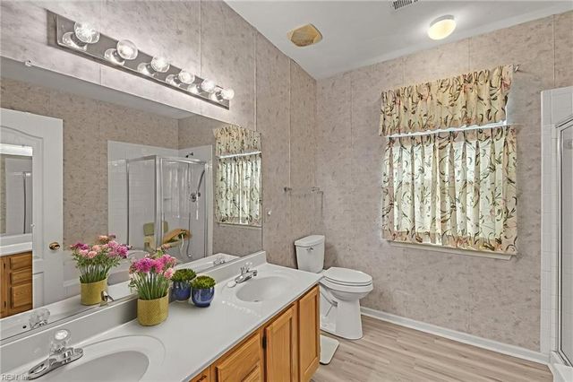 1010 Legends WAY, Suffolk, VA 23435