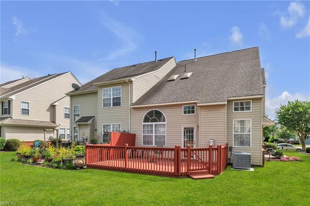 1010 Legends WAY, Suffolk, VA 23435