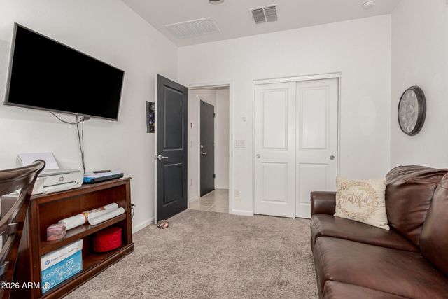 12431 W STATE Avenue, Glendale, AZ 85307