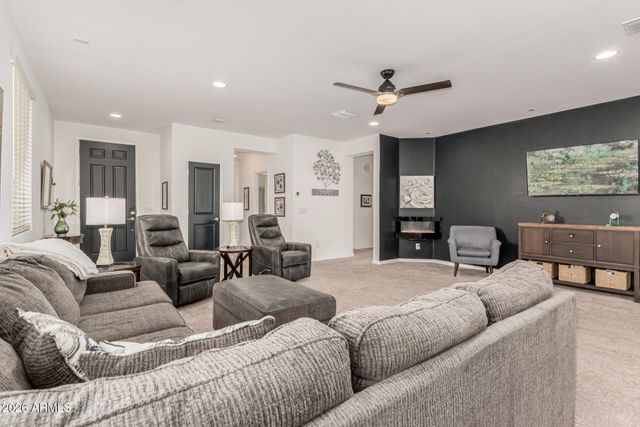 12431 W STATE Avenue, Glendale, AZ 85307