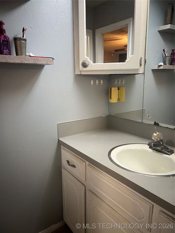 2110 S 78th E, Muskogee, OK 74403