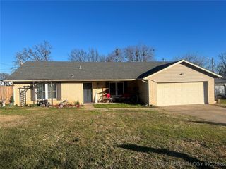 2110 S 78th E, Muskogee, OK 74403