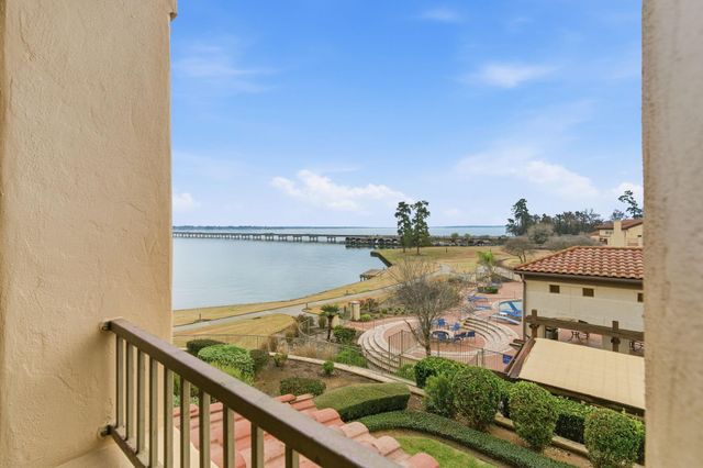 17040 W Fm 1097 Road 6202, Montgomery, TX 77356