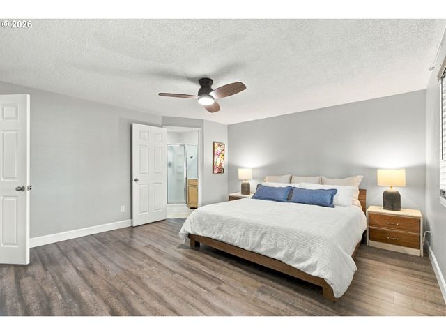 1424 Sw 209TH Ave, Beaverton, OR 97003