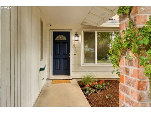 1424 Sw 209TH Ave, Beaverton, OR 97003
