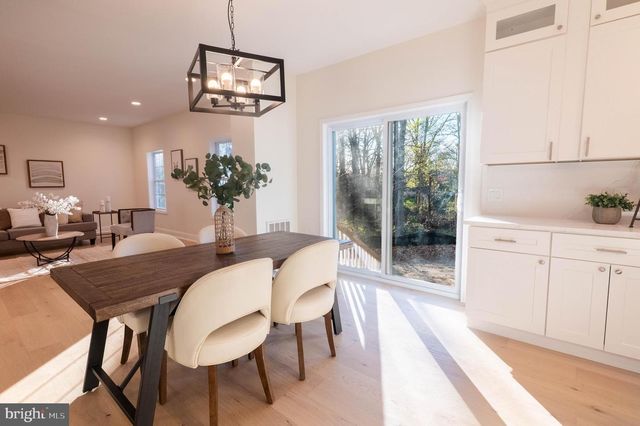 21 MONTANA AVE, Cherry Hill, NJ 08002