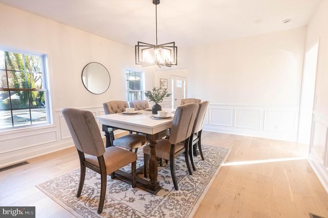 21 MONTANA AVE, Cherry Hill, NJ 08002