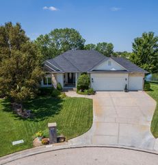 1729 S Triple Crown Ct, Wichita, KS 67230