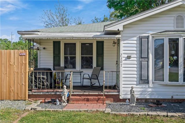 2307 E Green Drive, High Point, NC 27260