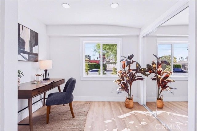 1254 Sanborn Avenue, Los Angeles, CA 90029