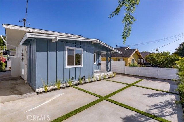 1254 Sanborn Avenue, Los Angeles, CA 90029