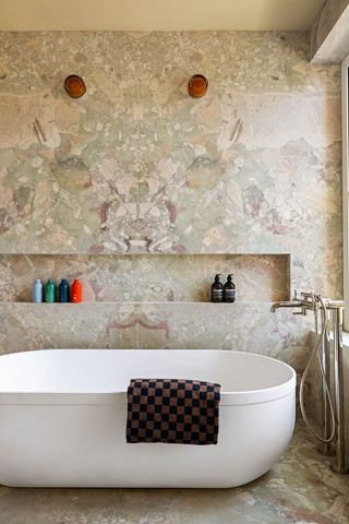 17 DOUGLASS Street, New York City, NY 11231