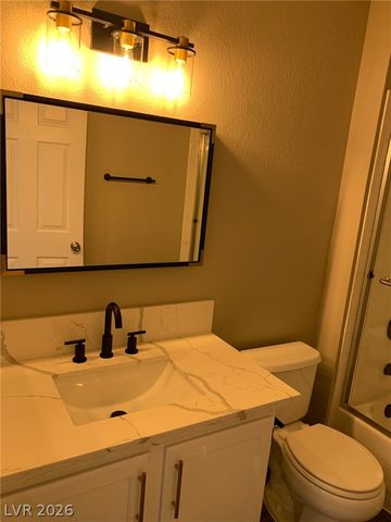 688 Harbor Mist Avenue, Henderson, NV 89015