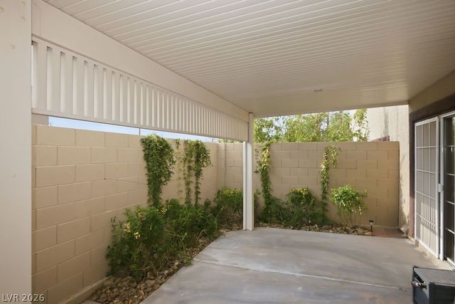 688 Harbor Mist Avenue, Henderson, NV 89015