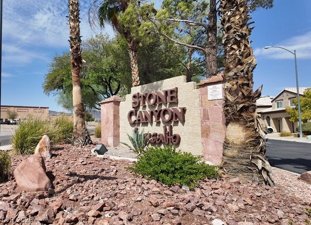 688 Harbor Mist Avenue, Henderson, NV 89015