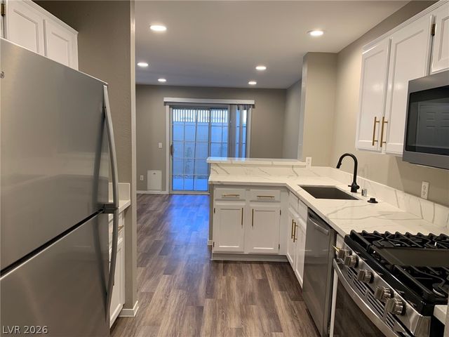 688 Harbor Mist Avenue, Henderson, NV 89015