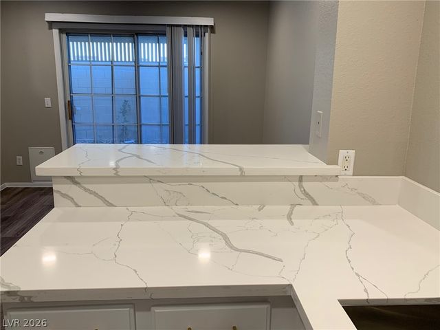 688 Harbor Mist Avenue, Henderson, NV 89015