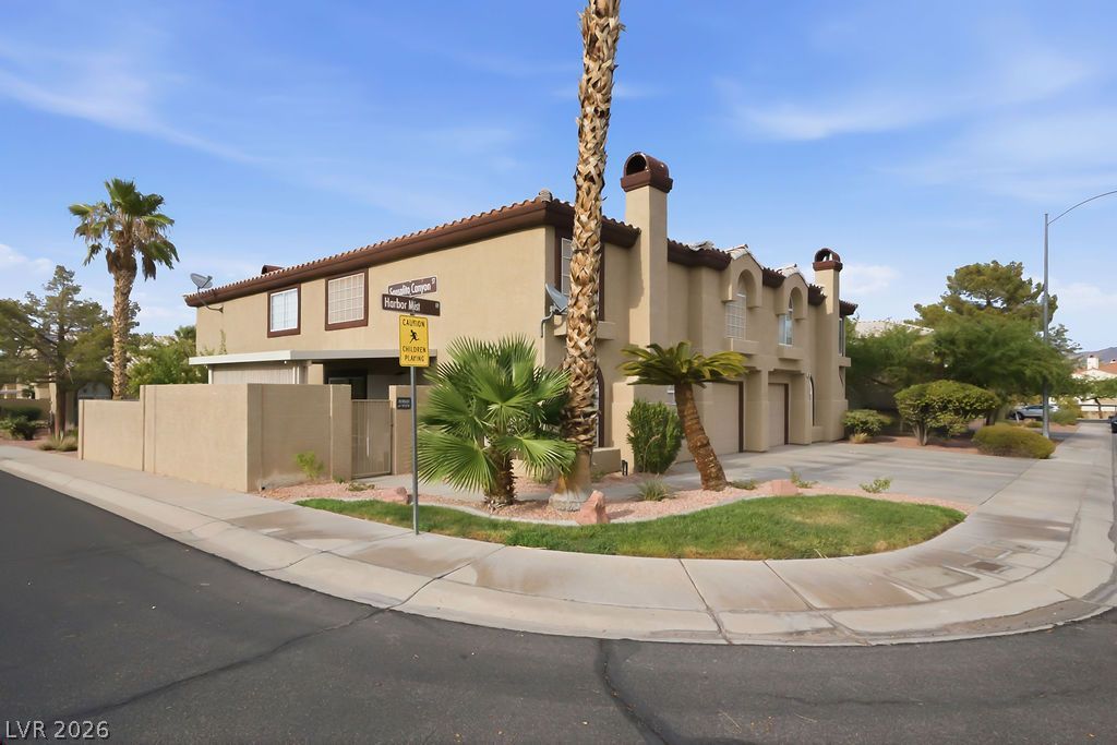 688 Harbor Mist Avenue, Henderson, NV 89015