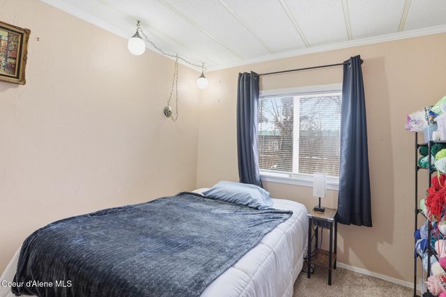 8901 N STARR LOOP, Hayden, ID 83835