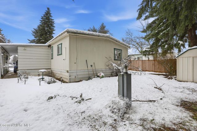 8901 N STARR LOOP, Hayden, ID 83835