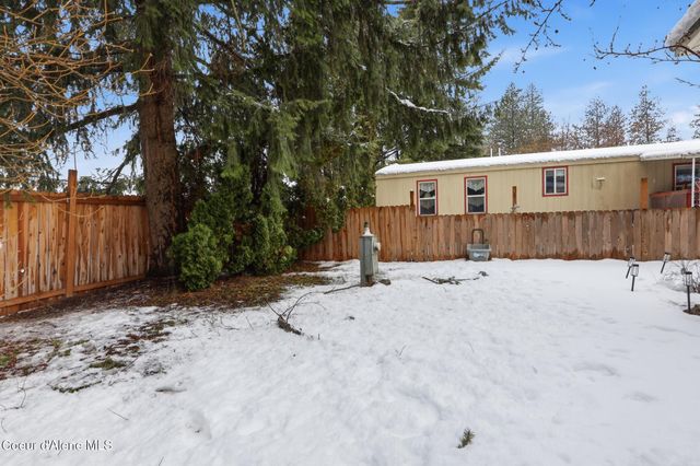 8901 N STARR LOOP, Hayden, ID 83835