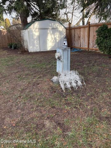 8901 N STARR LOOP, Hayden, ID 83835