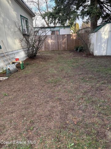 8901 N STARR LOOP, Hayden, ID 83835