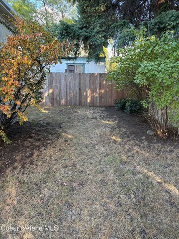 8901 N STARR LOOP, Hayden, ID 83835