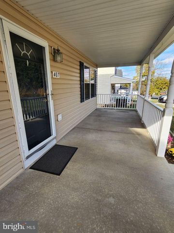 407 STONEWALL ST, Strasburg, VA 22657