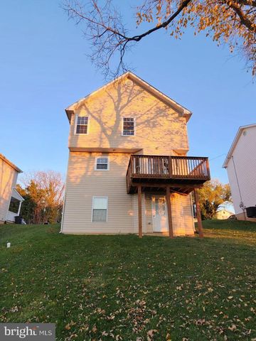 407 STONEWALL ST, Strasburg, VA 22657