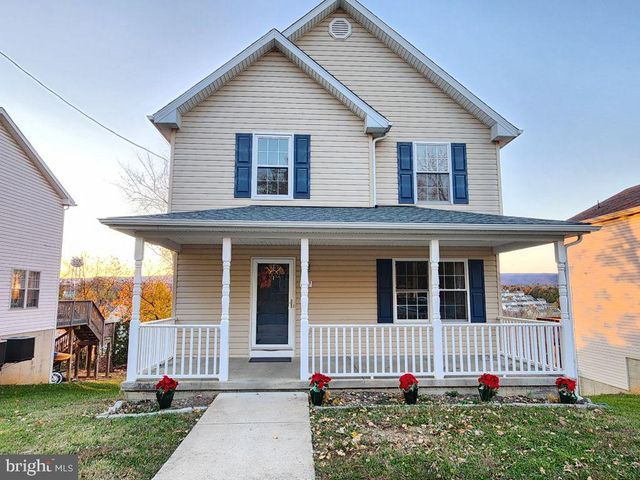 407 STONEWALL ST, Strasburg, VA 22657