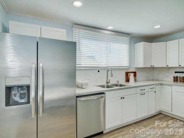 212 N Lee St, Rock Hill, SC 29730