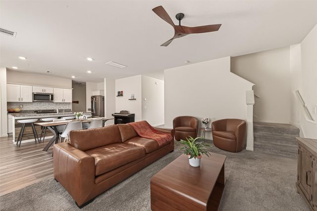 1013 Lacebark Pine Lane, Brookshire, TX 77423