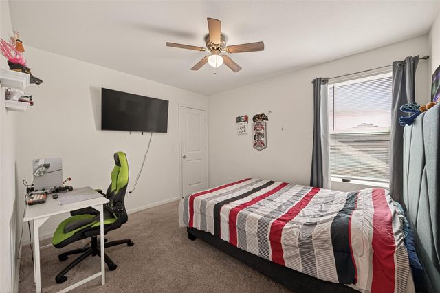 1013 Lacebark Pine Lane, Brookshire, TX 77423