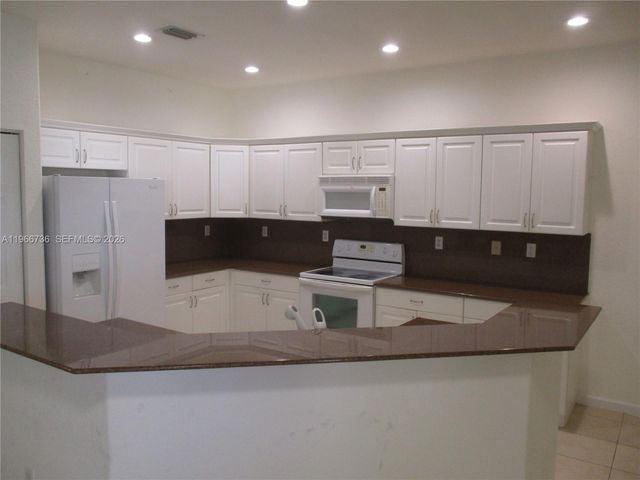 8803 SW 206th Ln 8803, Cutler Bay, FL 33189