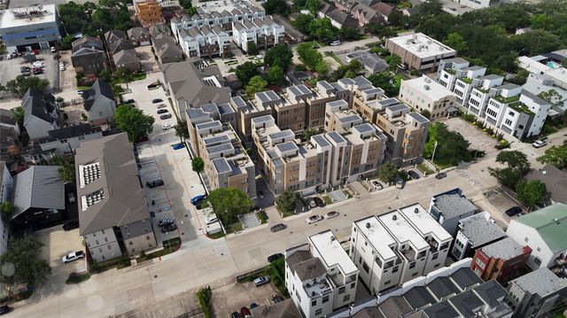5821 Winsome Lane, Houston, TX 77057