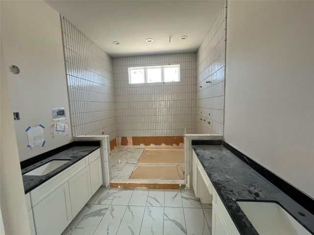 5821 Winsome Lane, Houston, TX 77057