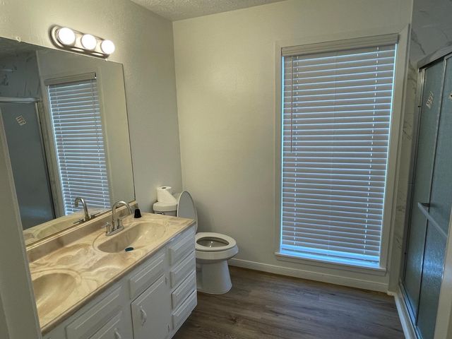 335 Carroll Roads E, Richmond, TX 77469