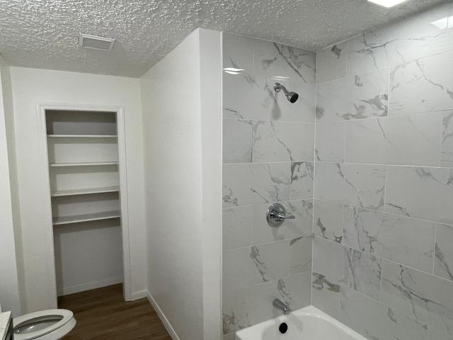 335 Carroll Roads E, Richmond, TX 77469